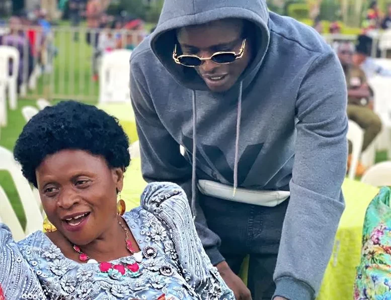 Alien Skin provoked Pallaso – Pallaso’s mother thinks